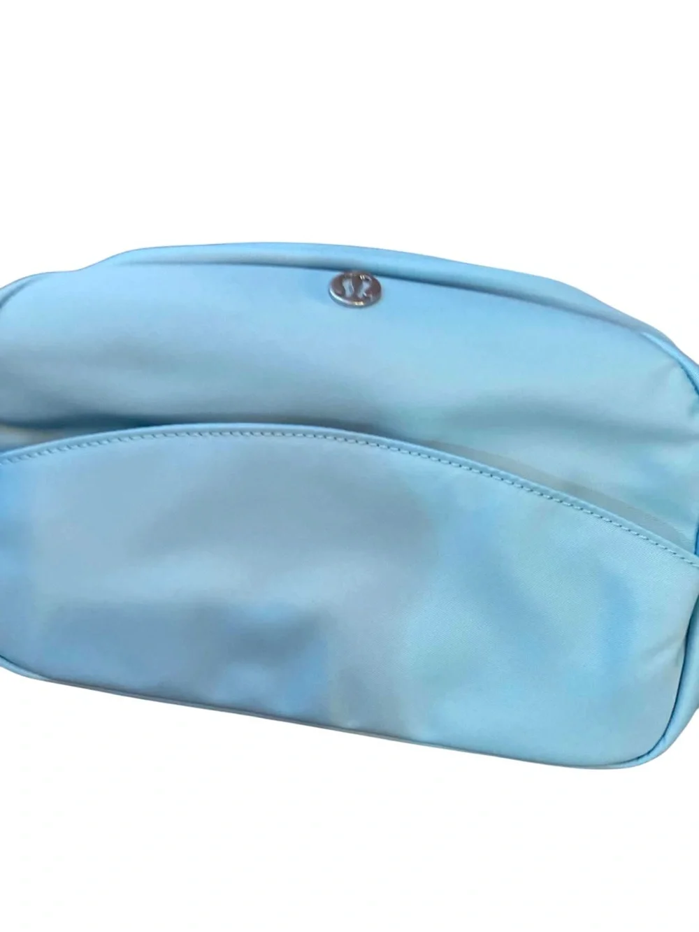 NWT Lululemon City Essentials Pouch SEAFOAM